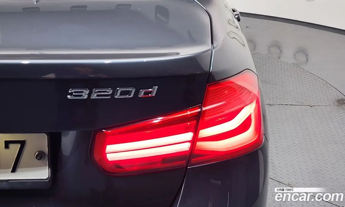 BMW 3 серия 2017 2.0 автомат (гидро), фото 9 BMW 3 серия 2017 2.0 автомат (гидро), фото 9