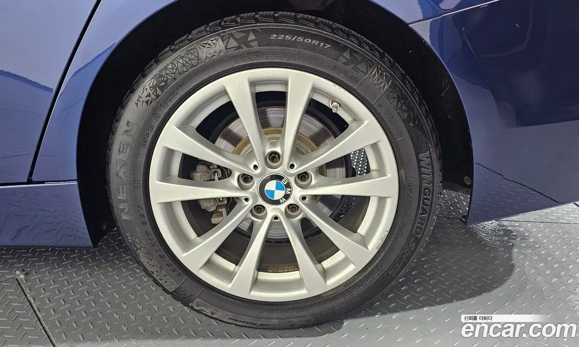 BMW 3 серия 2018 2.0 автомат (гидро), фото 6 BMW 3 серия 2018 2.0 автомат (гидро), фото 6