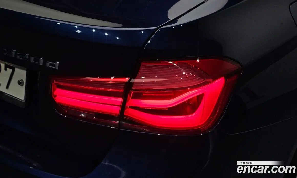 BMW 3 серия 2018 2.0 автомат (гидро), фото 8 BMW 3 серия 2018 2.0 автомат (гидро), фото 8