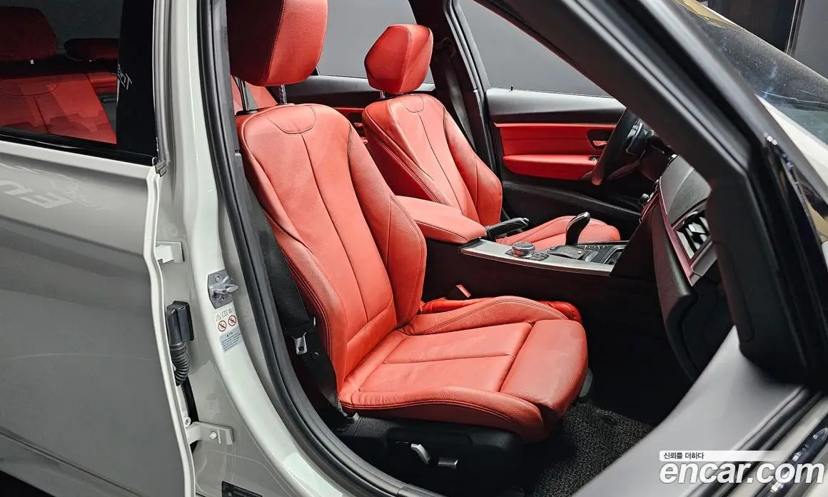 BMW 3 серия 2018 2.0 автомат (гидро), фото 17