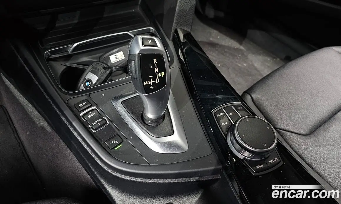 BMW 3 серия 2020 2.0 автомат (гидро), фото 12