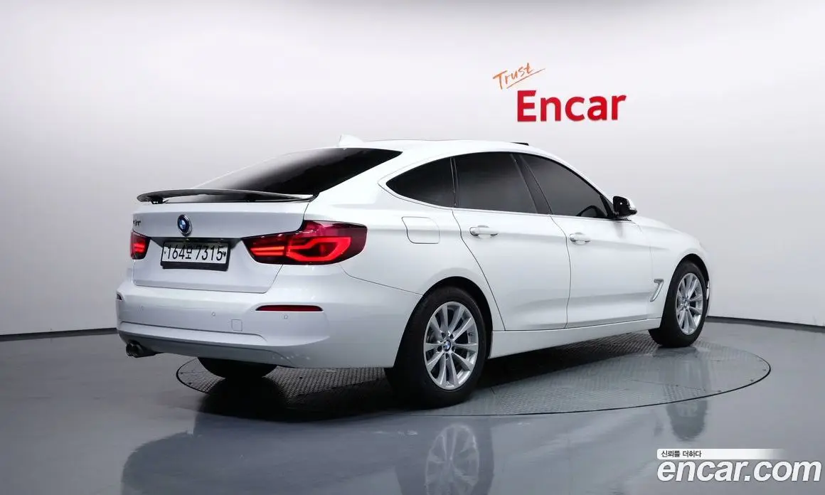 BMW 3 серия 2020 2.0 автомат (гидро), фото 2 BMW 3 серия 2020 2.0 автомат (гидро), фото 2