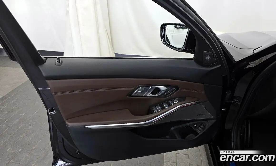 BMW 3 серия 2021 2.0 автомат (гидро), фото 13 BMW 3 серия 2021 2.0 автомат (гидро), фото 13