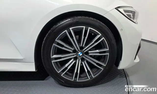 BMW 3 серия 2021 2.0 автомат (гидро), миниатюра 6 BMW 3 серия 2021 2.0 автомат (гидро), миниатюра 6