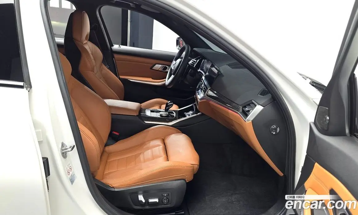 BMW 3 серия 2022 3.0 автомат (гидро), фото 15 BMW 3 серия 2022 3.0 автомат (гидро), фото 15