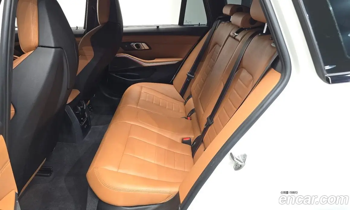 BMW 3 серия 2022 3.0 автомат (гидро), фото 16 BMW 3 серия 2022 3.0 автомат (гидро), фото 16