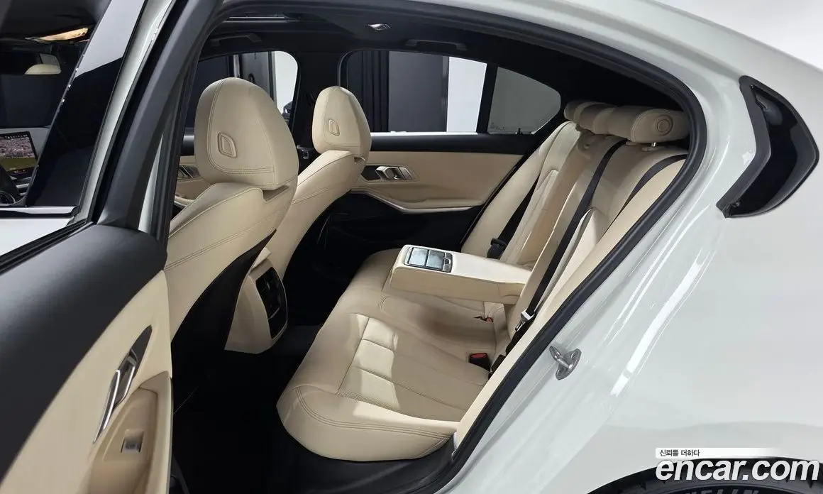 BMW 3 серия 2023 2.0 автомат (гидро), фото 17 BMW 3 серия 2023 2.0 автомат (гидро), фото 17