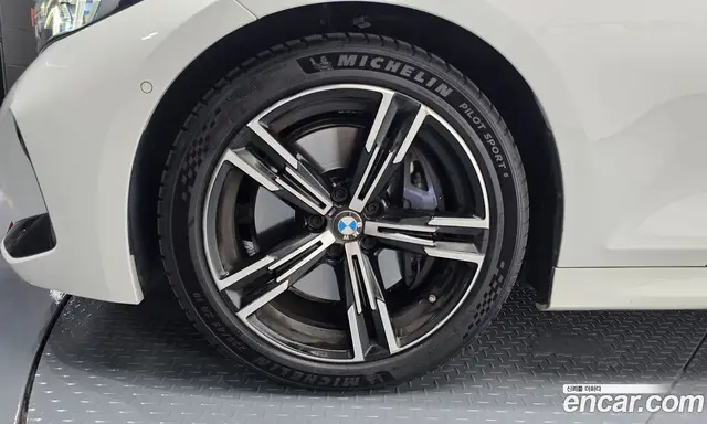 BMW 3 серия 2023 2.0 автомат (гидро), миниатюра 4 BMW 3 серия 2023 2.0 автомат (гидро), миниатюра 4