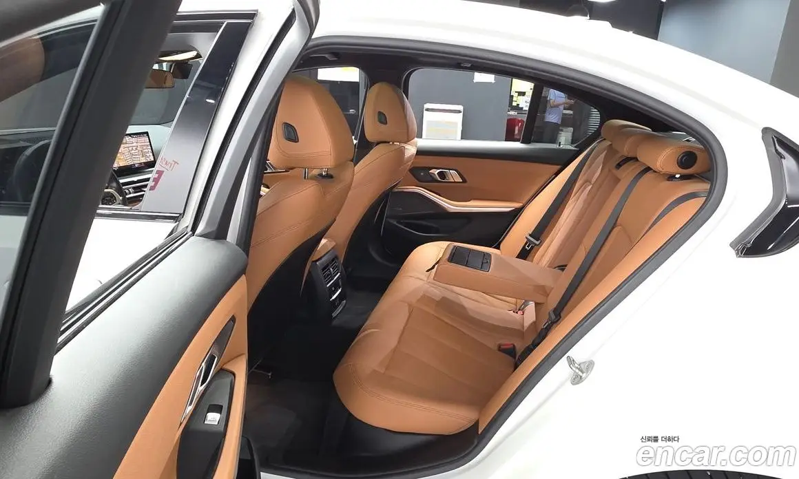 BMW 3 серия 2024 2.0 автомат (гидро), фото 18