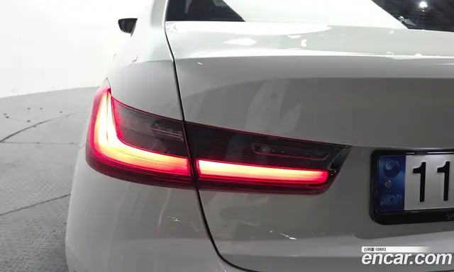 BMW 3 серия 2024 2.0 автомат (гидро), миниатюра 9