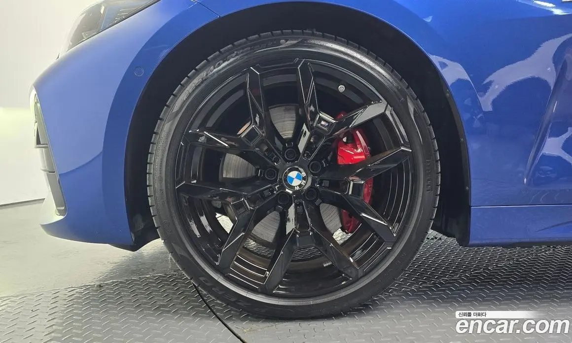 BMW 4 серия 2025 2.0 автомат (гидро), фото 4