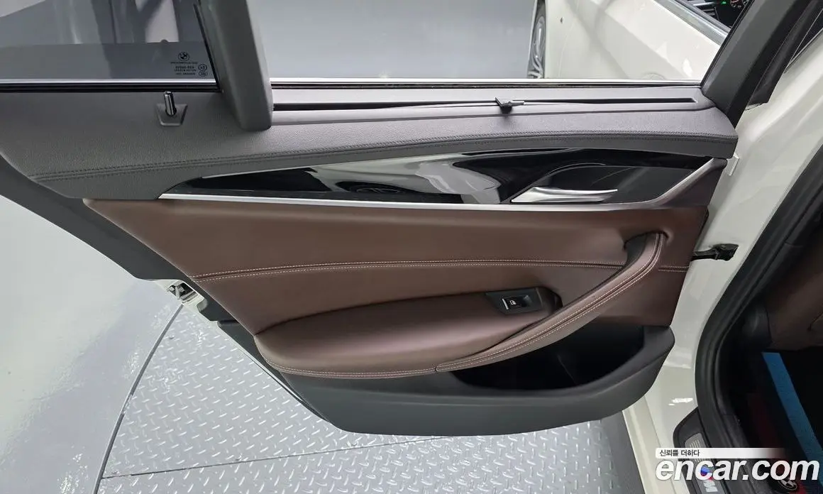 BMW 5 серия 2019 2.0 автомат (гидро), фото 14 BMW 5 серия 2019 2.0 автомат (гидро), фото 14