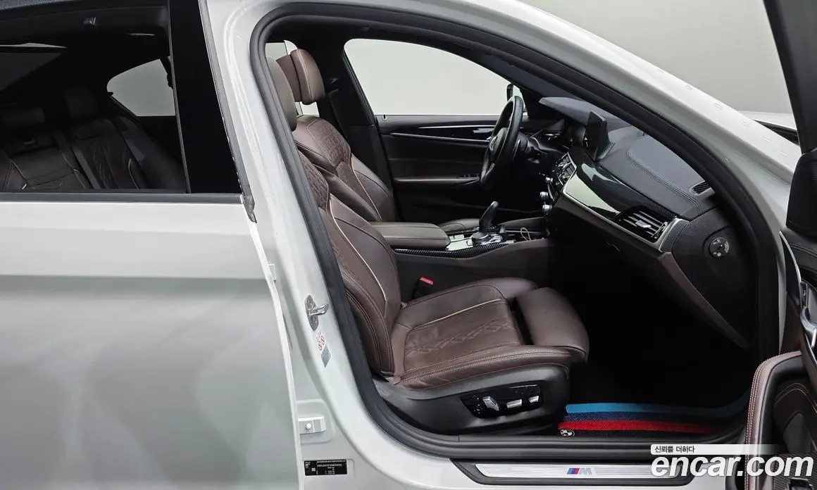 BMW 5 серия 2019 2.0 автомат (гидро), фото 15 BMW 5 серия 2019 2.0 автомат (гидро), фото 15