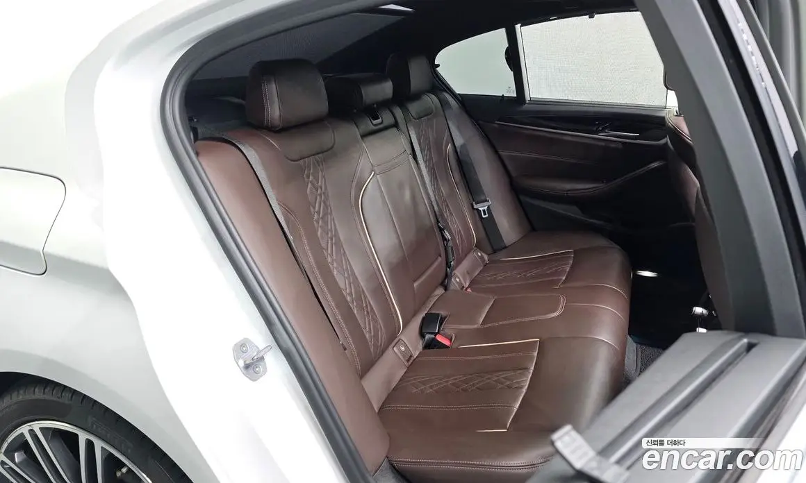 BMW 5 серия 2019 2.0 автомат (гидро), фото 16 BMW 5 серия 2019 2.0 автомат (гидро), фото 16