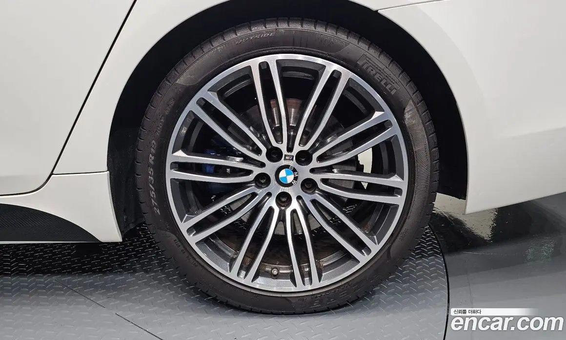 BMW 5 серия 2019 2.0 автомат (гидро), фото 6 BMW 5 серия 2019 2.0 автомат (гидро), фото 6