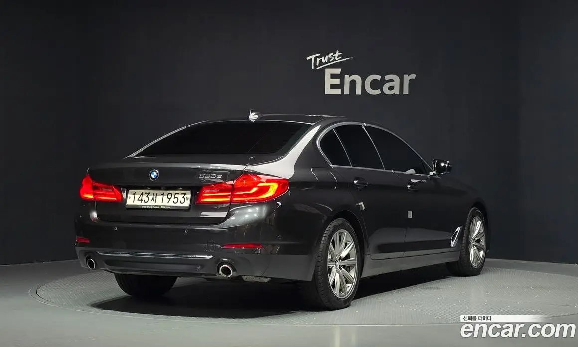 BMW 5 серия 2020 2.0 автомат (гидро), фото 1 BMW 5 серия 2020 2.0 автомат (гидро), фото 1