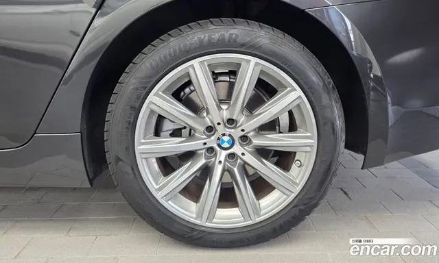 BMW 5 серия 2020 2.0 автомат (гидро), миниатюра 6 BMW 5 серия 2020 2.0 автомат (гидро), миниатюра 6