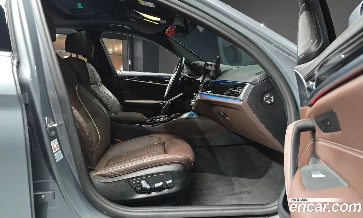 BMW 5 серия 2023 2.0 автомат (гидро), фото 15 BMW 5 серия 2023 2.0 автомат (гидро), фото 15