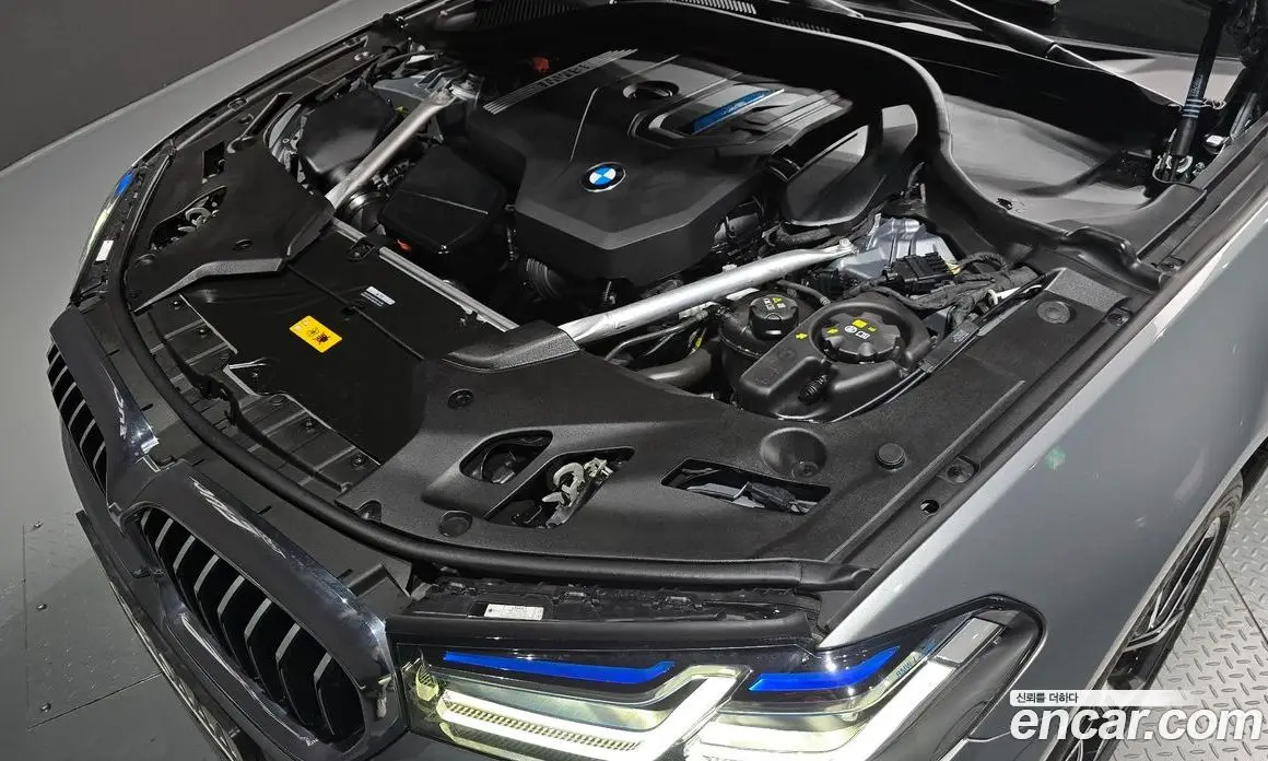 BMW 5 серия 2023 2.0 автомат (гидро), фото 5 BMW 5 серия 2023 2.0 автомат (гидро), фото 5