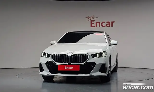 BMW 5 серия 2023 2.0 автомат (гидро), миниатюра 2