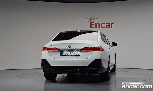 BMW 5 серия 2023 2.0 автомат (гидро), миниатюра 3