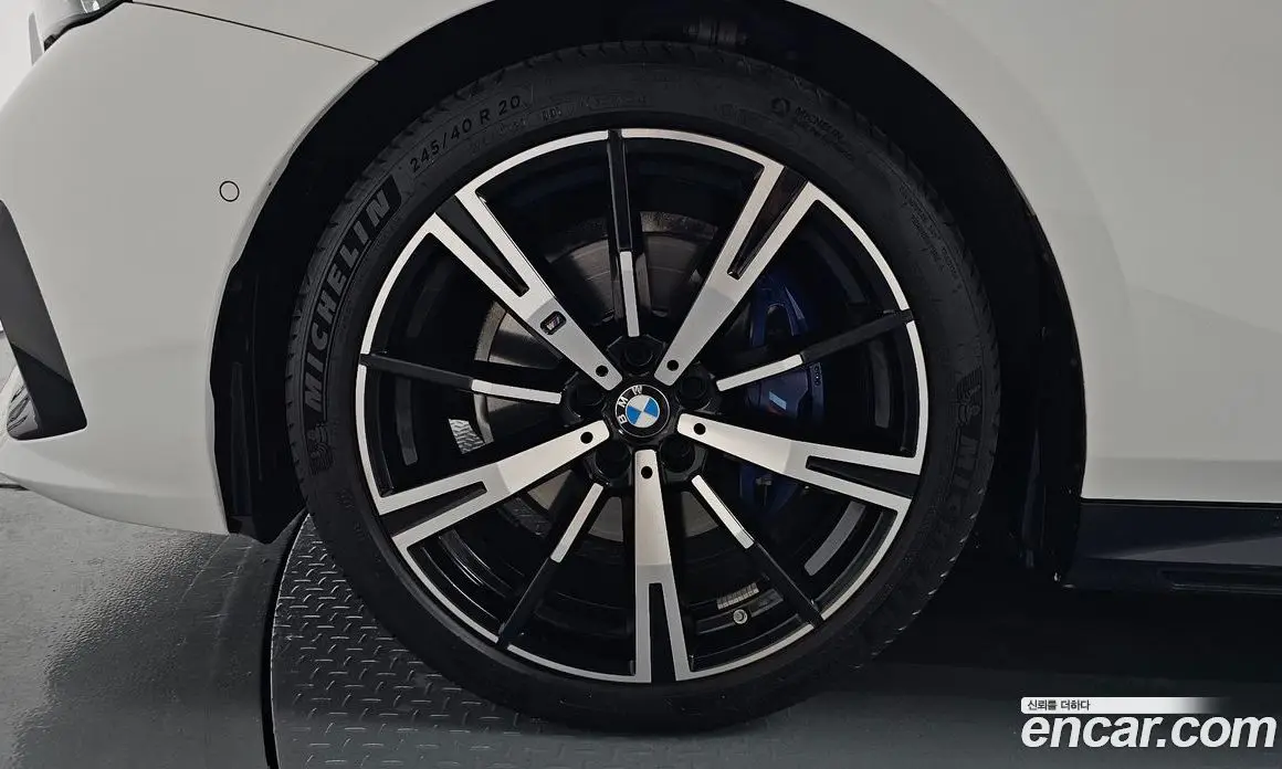 BMW 5 серия 2023 2.0 автомат (гидро), фото 4
