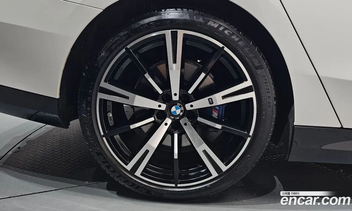 BMW 5 серия 2023 2.0 автомат (гидро), фото 6