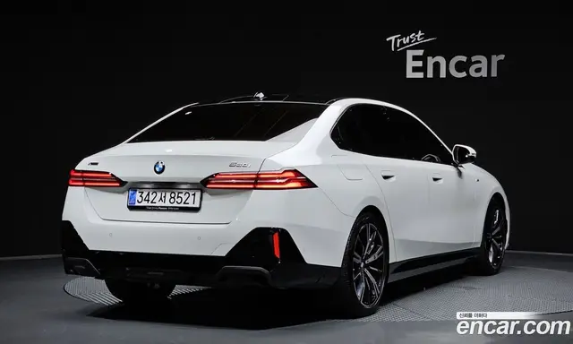 BMW 5 серия 2025 2.0 автомат (гидро), миниатюра 2