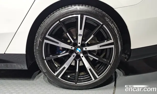 BMW 5 серия 2025 2.0 автомат (гидро), миниатюра 7
