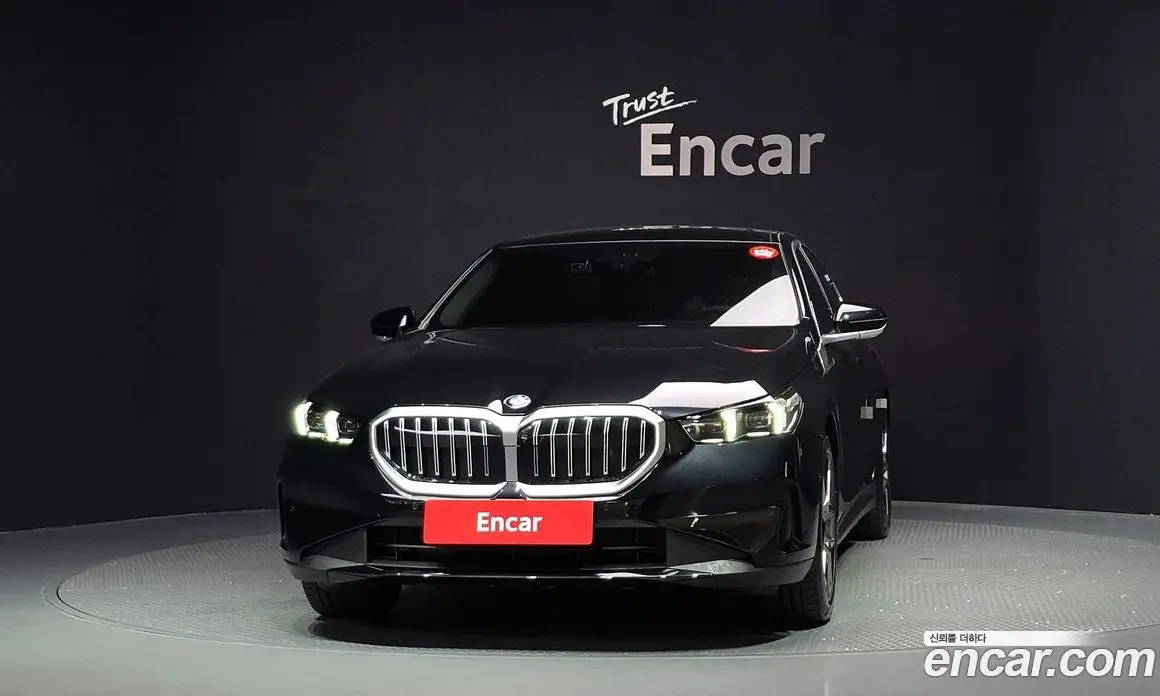 BMW 5 серия 2025 2.0 автомат (гидро), фото 3 BMW 5 серия 2025 2.0 автомат (гидро), фото 3