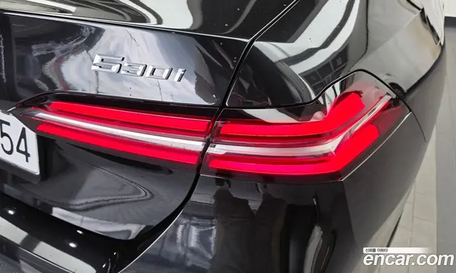 BMW 5 серия 2025 2.0 автомат (гидро), миниатюра 9 BMW 5 серия 2025 2.0 автомат (гидро), миниатюра 9