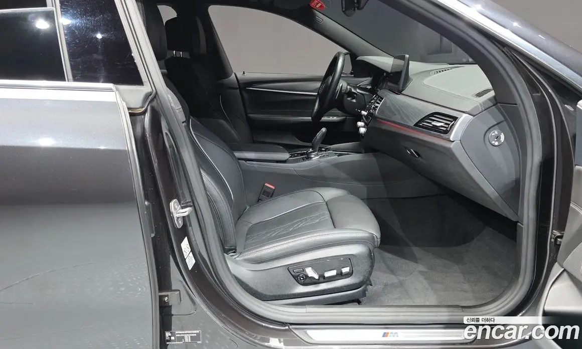 BMW 6 серия 2022 2.0 автомат (гидро), фото 16