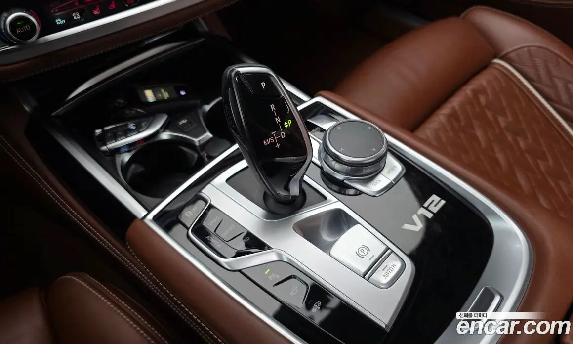 BMW 7 серия 2020 6.6 автомат (гидро), фото 11