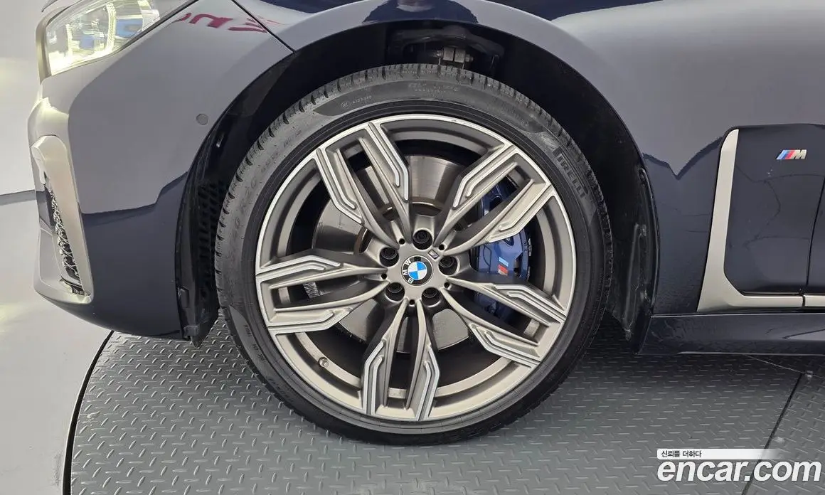 BMW 7 серия 2020 6.6 автомат (гидро), фото 4