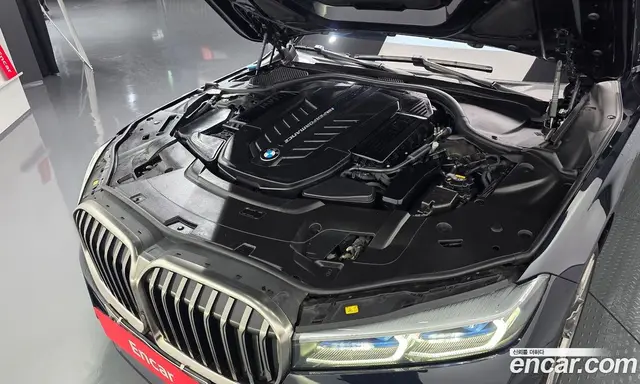 BMW 7 серия 2020 6.6 автомат (гидро), миниатюра 5