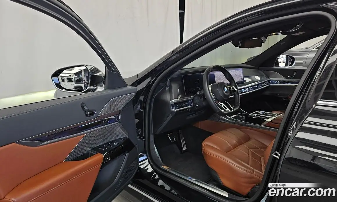 BMW 7 серия 2024 3.0 автомат (гидро), фото 12