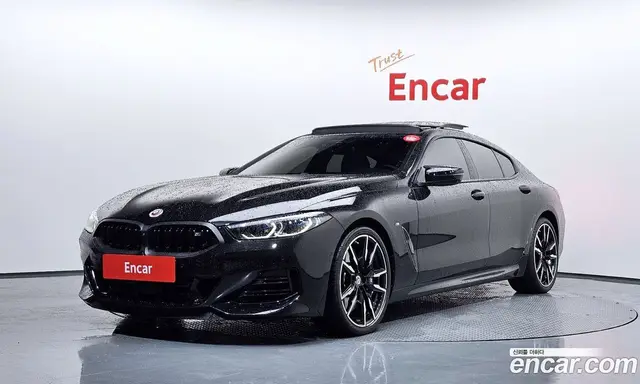 BMW 8 серия, 2023, 7 974 км