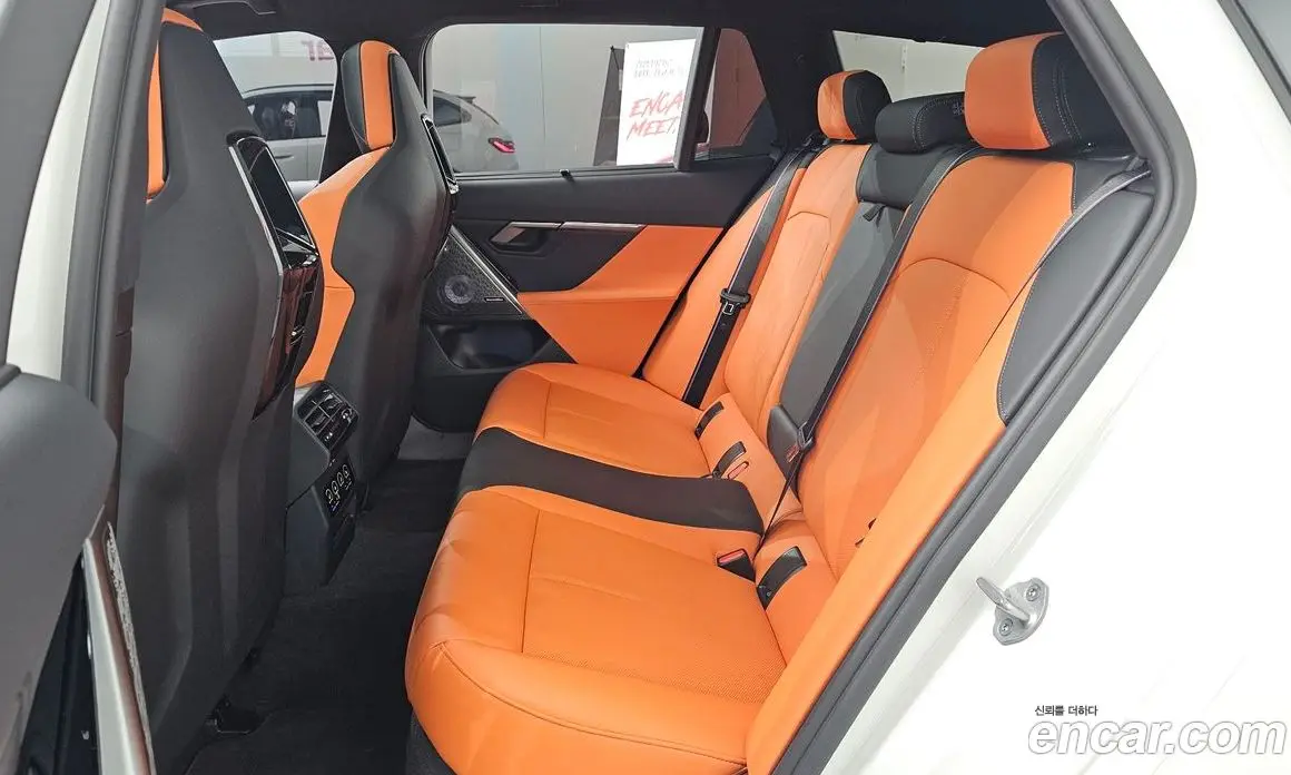 BMW M5 2025 4.4 автомат (гидро), фото 18 BMW M5 2025 4.4 автомат (гидро), фото 18
