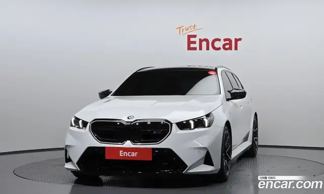 BMW M5 2025 4.4 автомат (гидро), миниатюра 3 BMW M5 2025 4.4 автомат (гидро), миниатюра 3