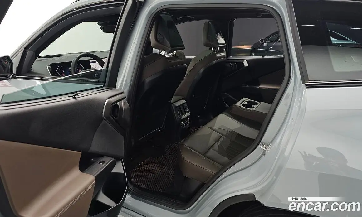 BMW X3 2025 2.0 автомат (гидро), фото 18
