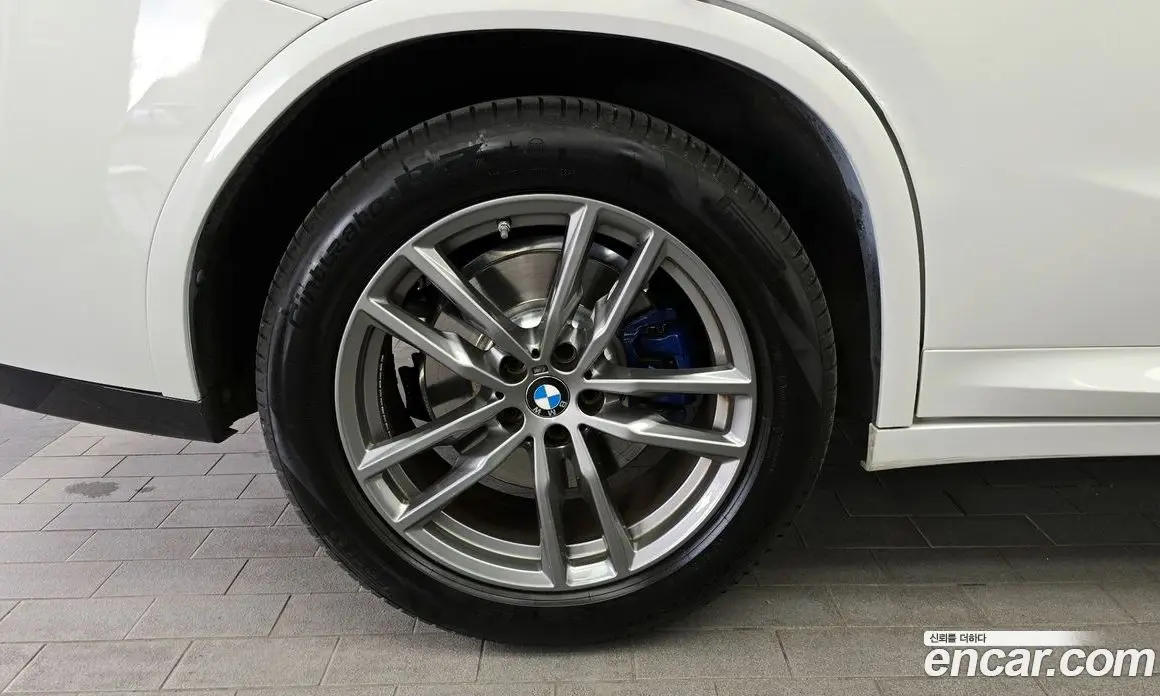 BMW X4 2019 2.0 автомат (гидро), фото 5