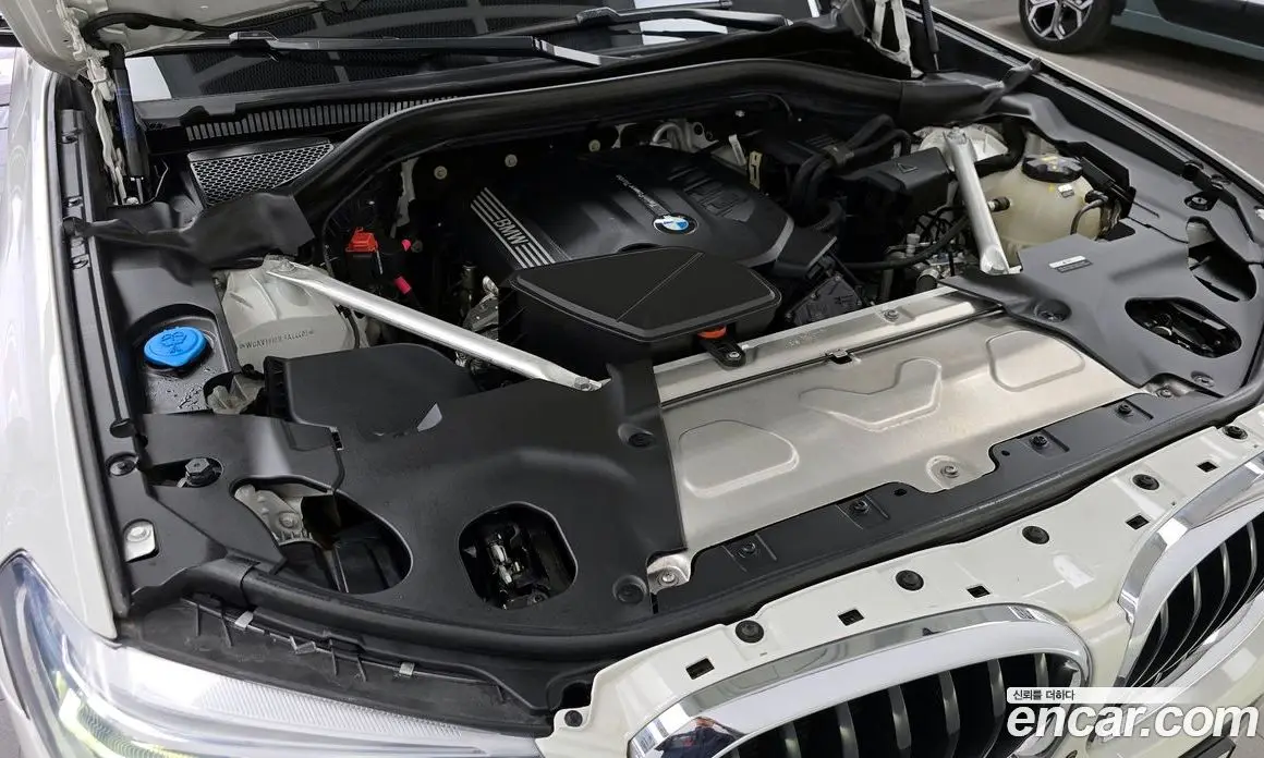BMW X4 2019 2.0 автомат (гидро), фото 6
