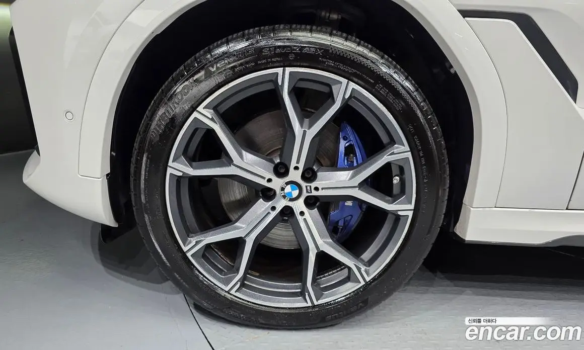 BMW X6 2021 3.0 автомат (гидро), фото 5 BMW X6 2021 3.0 автомат (гидро), фото 5