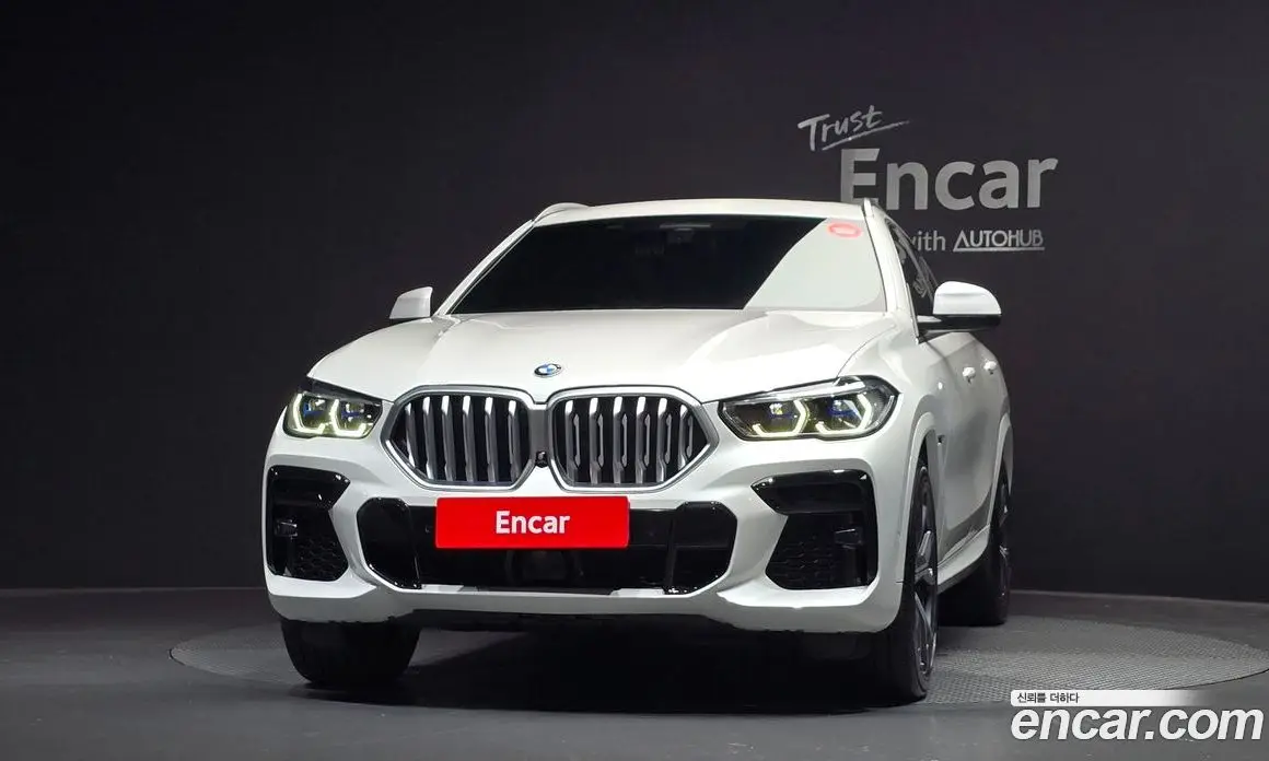 BMW X6 2022 3.0 автомат (гидро), фото 3