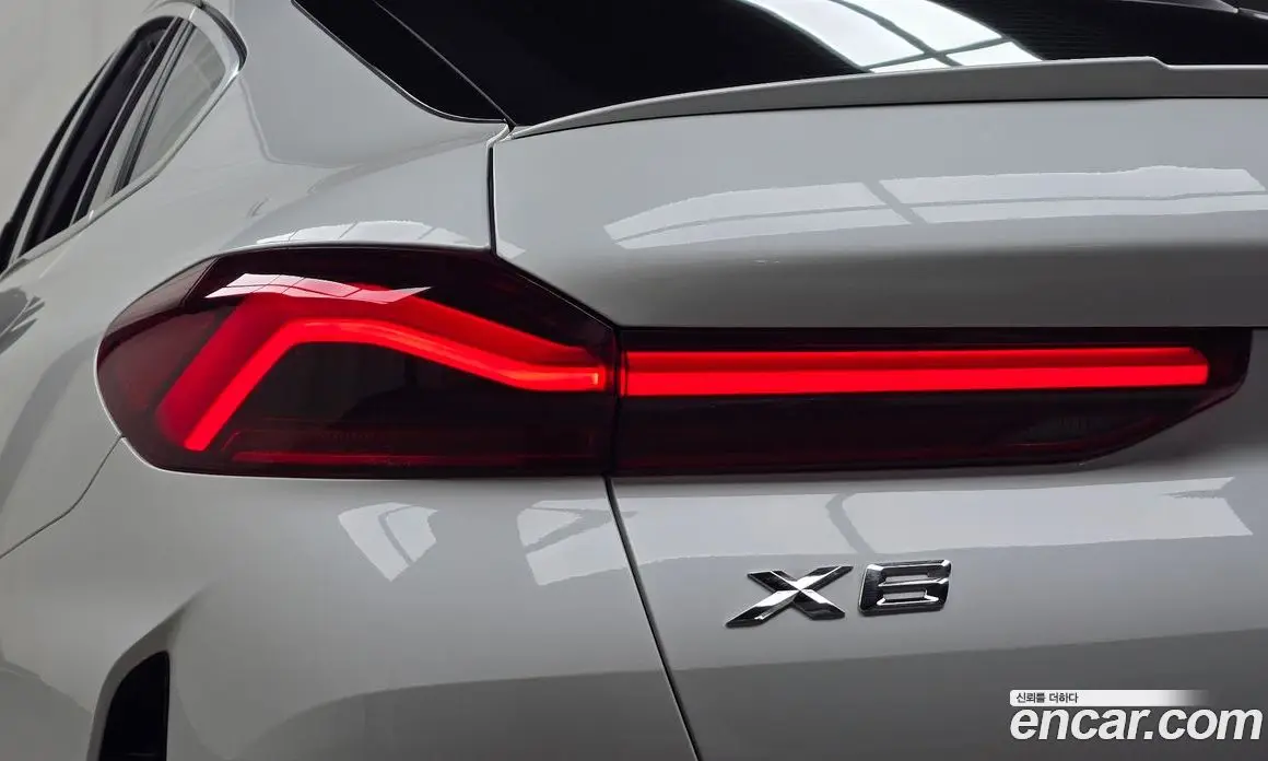 BMW X6 2022 3.0 автомат (гидро), фото 9