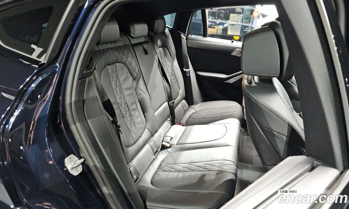 BMW X6 2025 3.0 автомат (гидро), фото 17