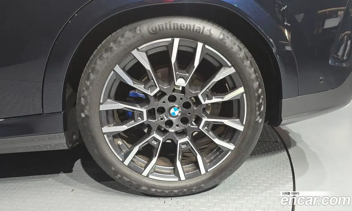 BMW X6 2025 3.0 автомат (гидро), фото 7