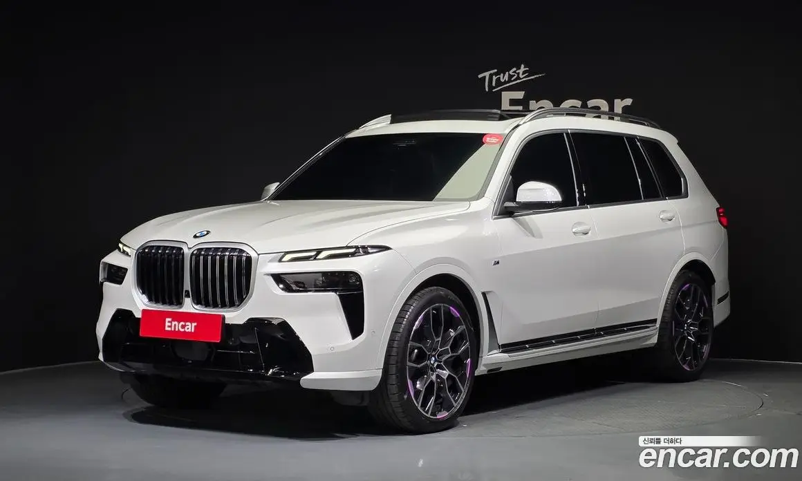 BMW X7 2024 3.0 автомат (гидро), фото 1 BMW X7 2024 3.0 автомат (гидро), фото 1