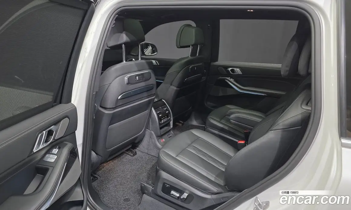 BMW X7 2024 3.0 автомат (гидро), фото 16 BMW X7 2024 3.0 автомат (гидро), фото 16