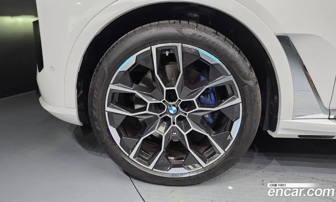 BMW X7 2024 3.0 автомат (гидро), фото 5 BMW X7 2024 3.0 автомат (гидро), фото 5